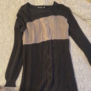Urban Outfitters Black and Tan Crew Neck Sweater